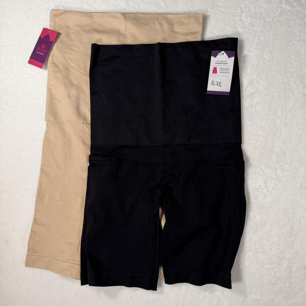 The product is a lot of two XL/XXL high waisted shaper shorts from the brand Emp